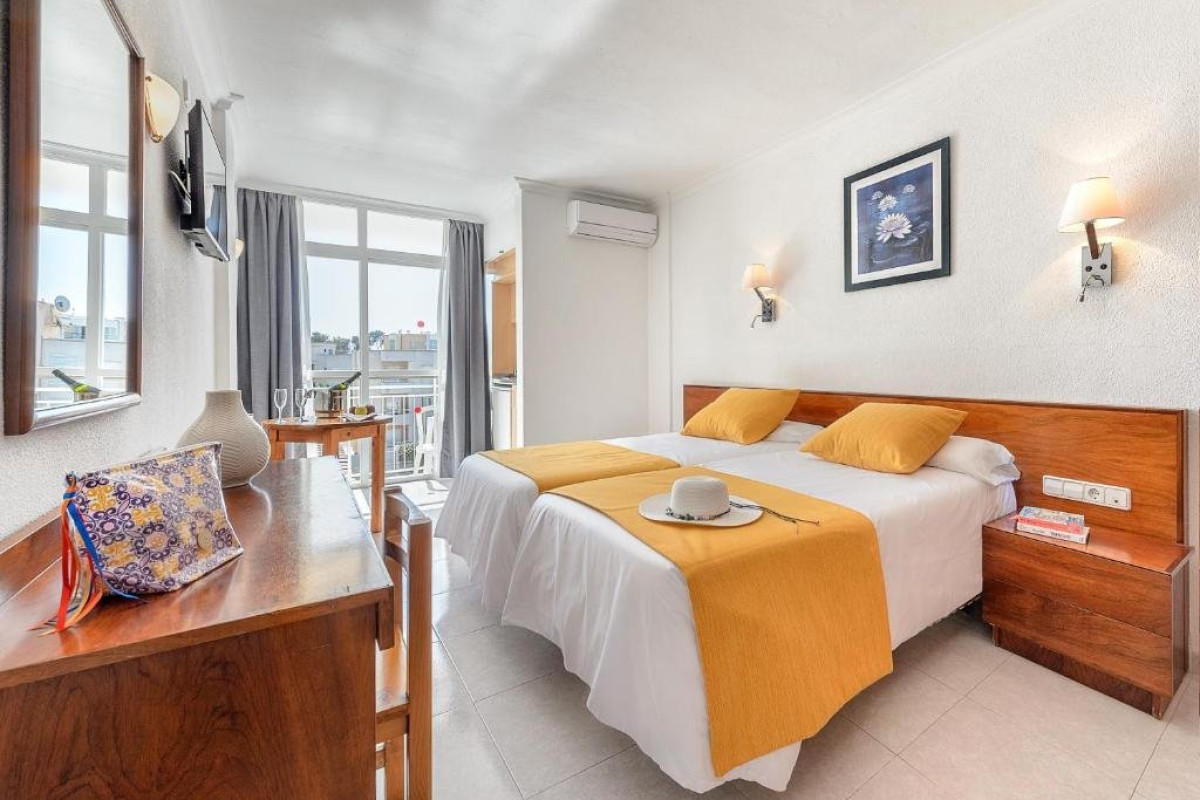VIBRA BAY APARTHOTEL