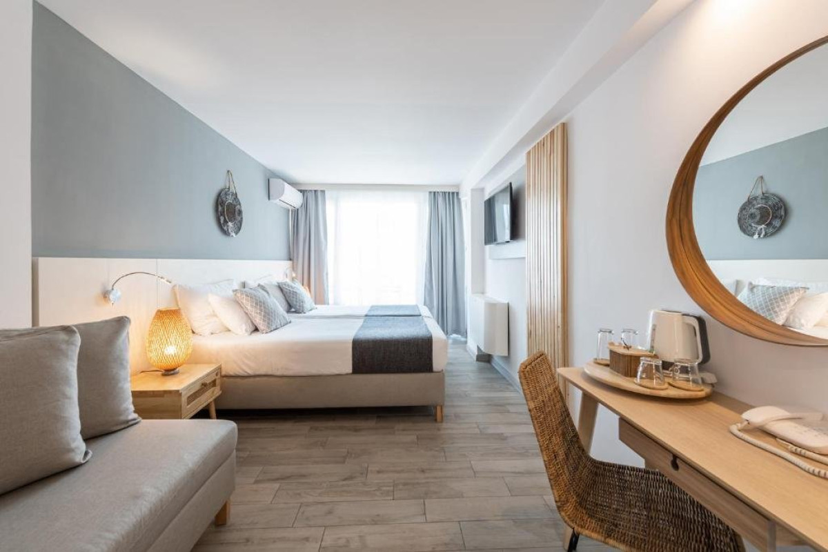 I Hotel