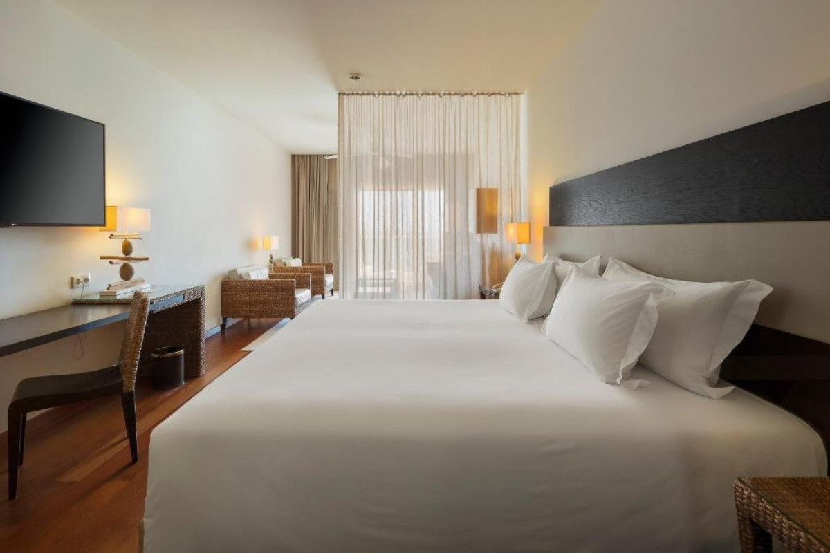 Crowne Plaza Hotel And SPA