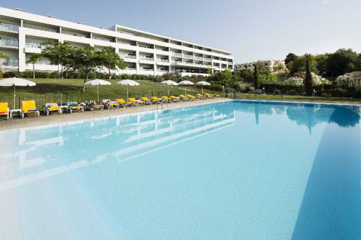 Luna Alvor Village
