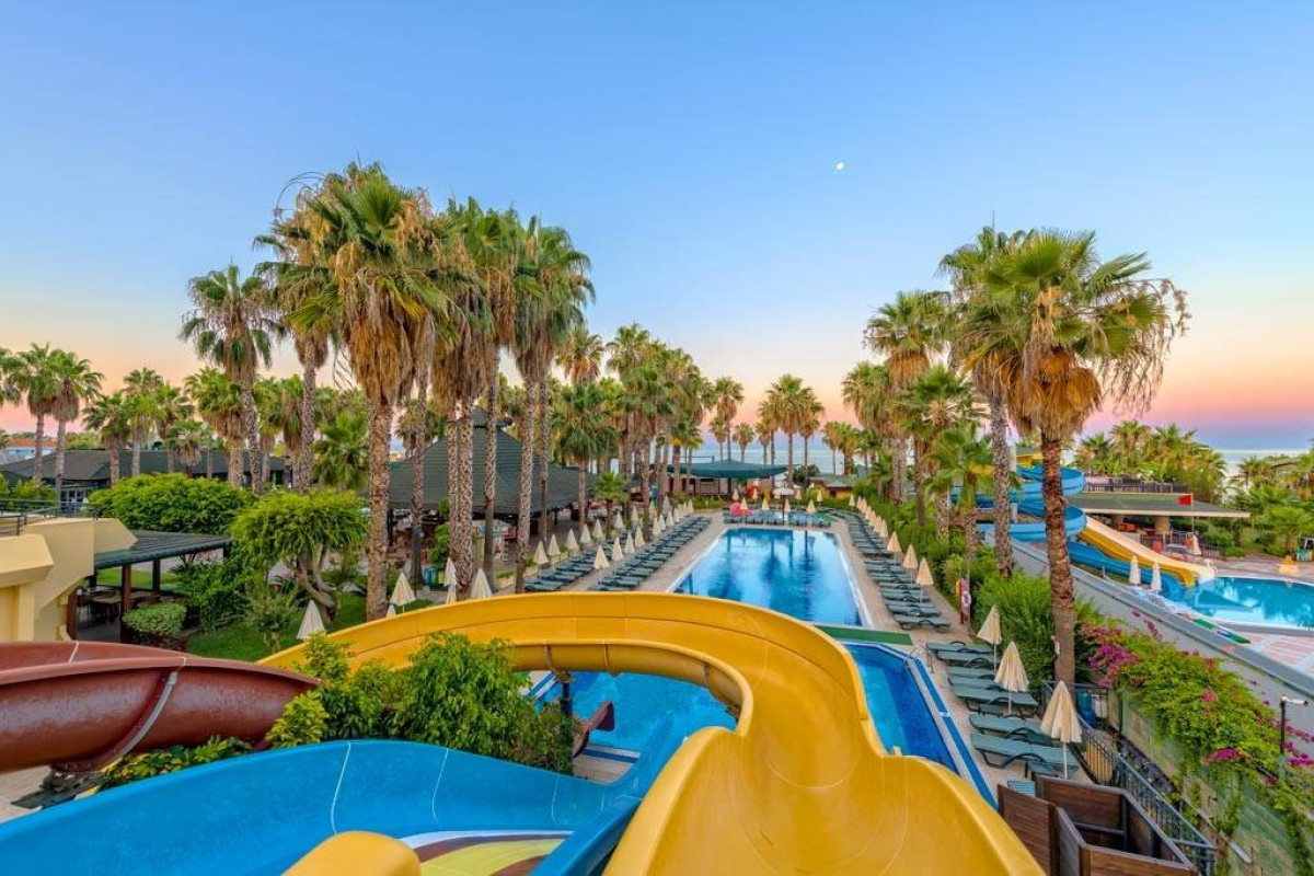 MERYAN HOTEL