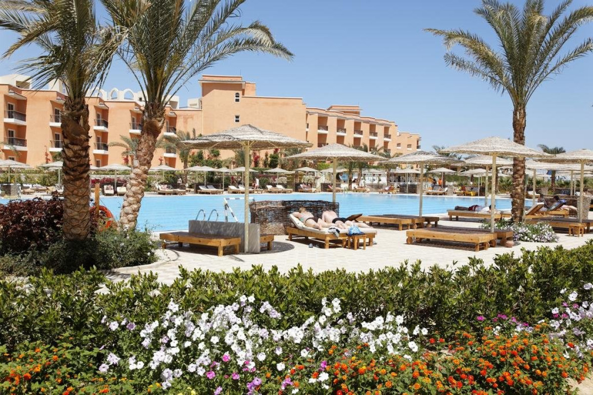 THREE CORNERS SUNNY BEACH RESORT
