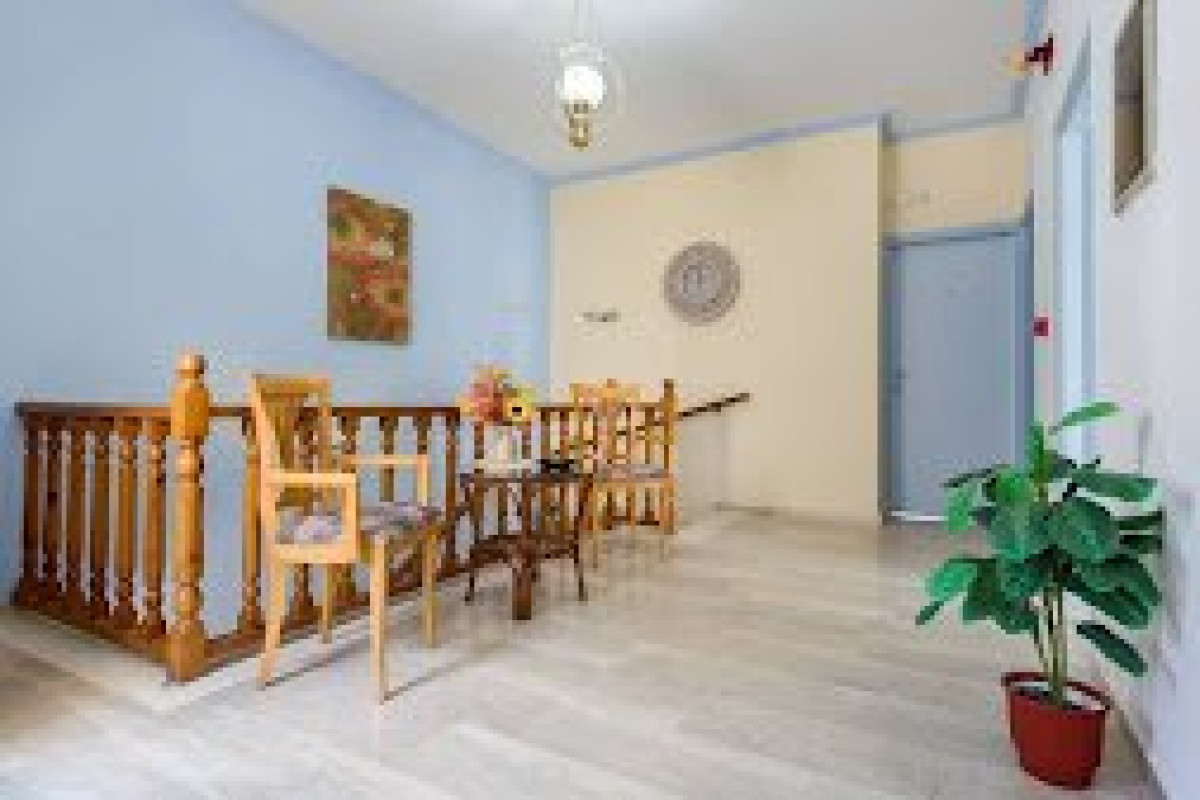 Akis Hotel (Kamari Santorini)