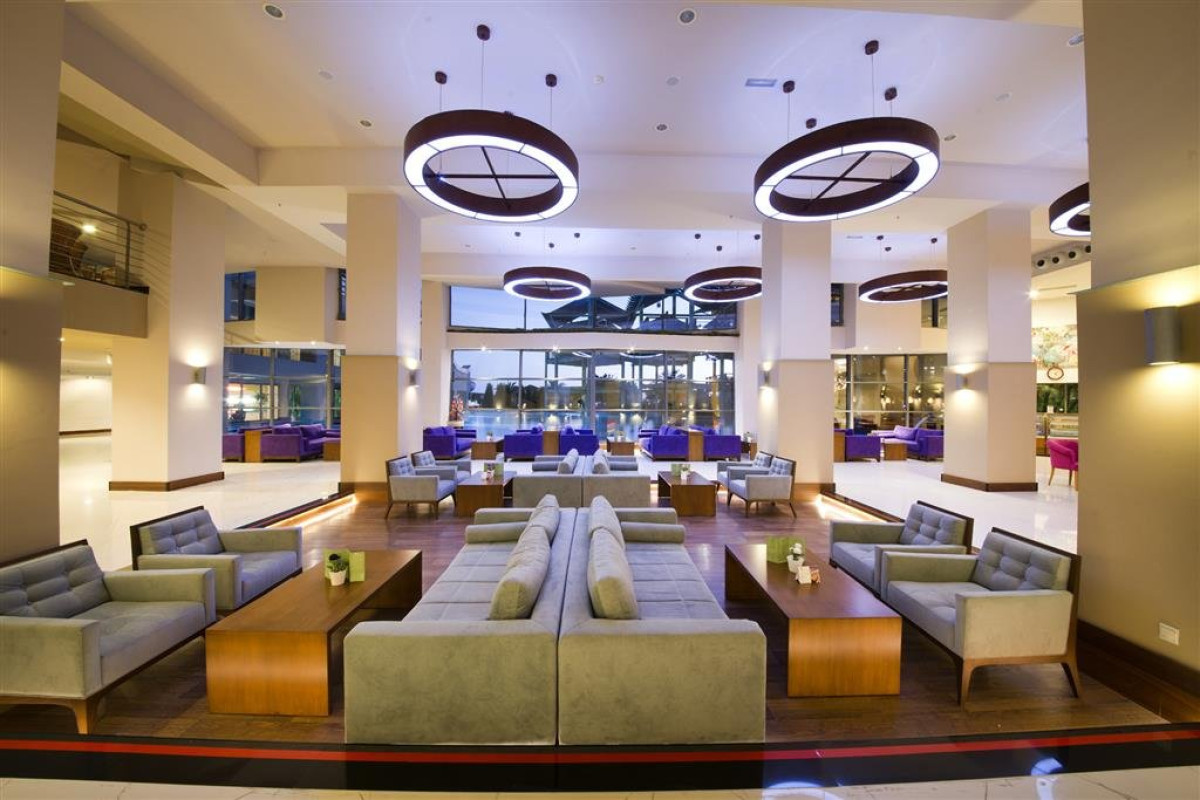 LIMAK LARA DE LUXE HOTEL