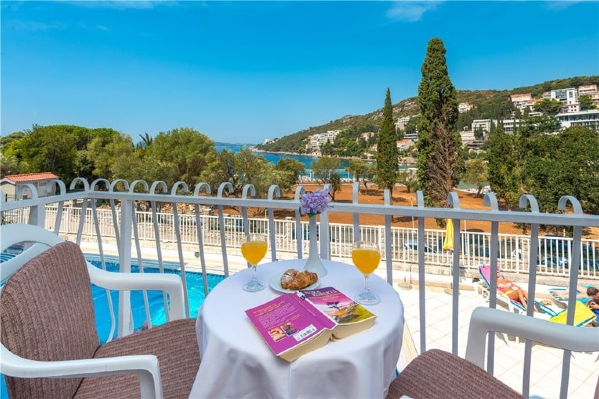Hotel Komodor (Dubrovnik)