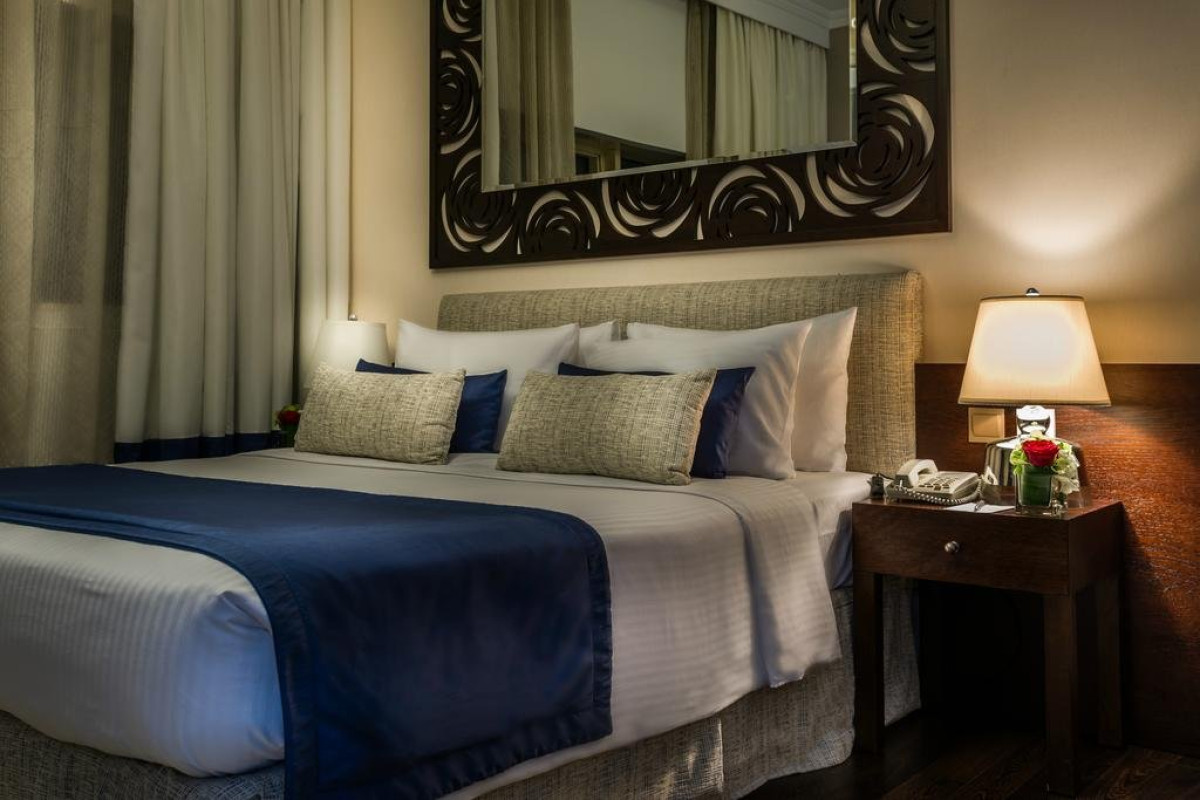 First Central Hotel Suits