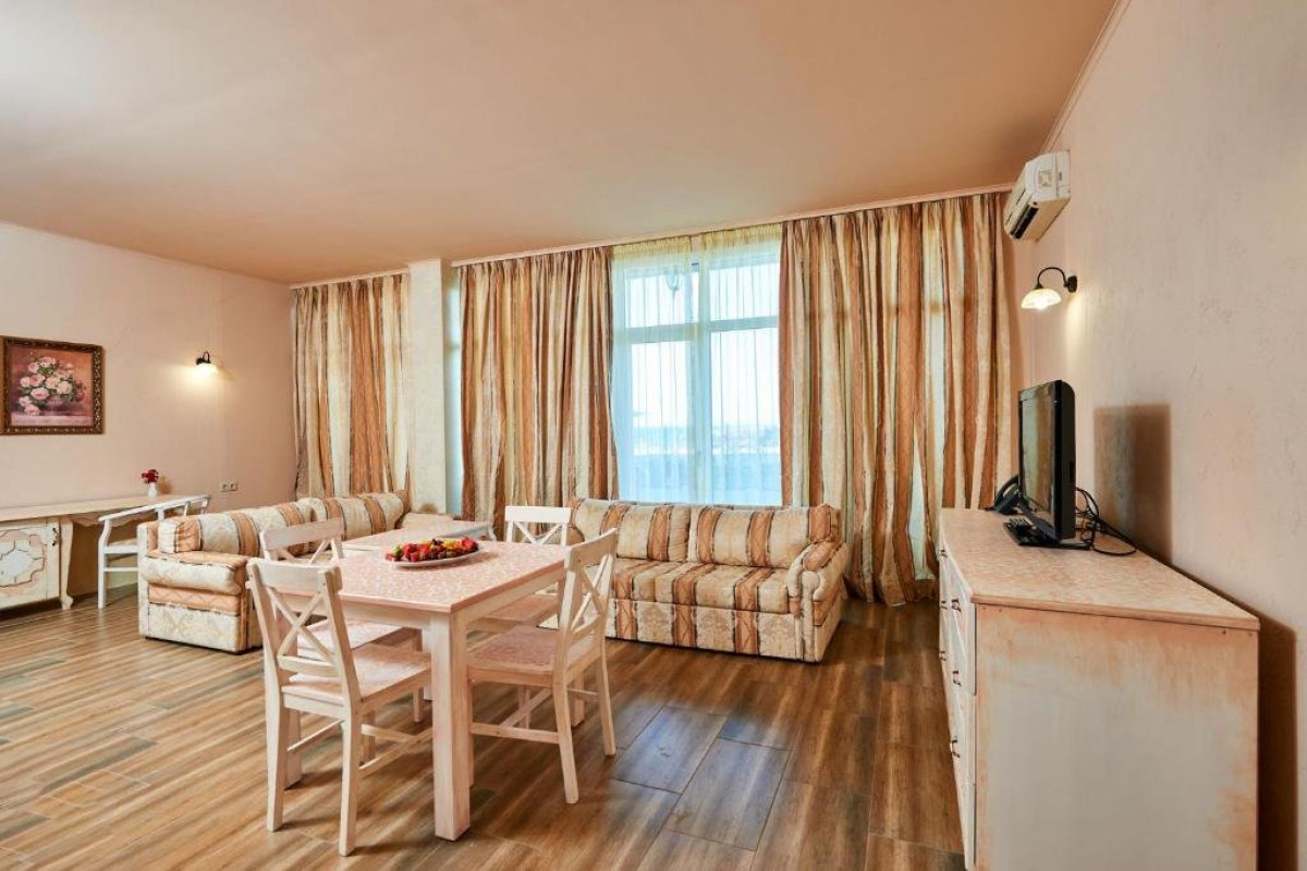 Festa Pomorie Resort