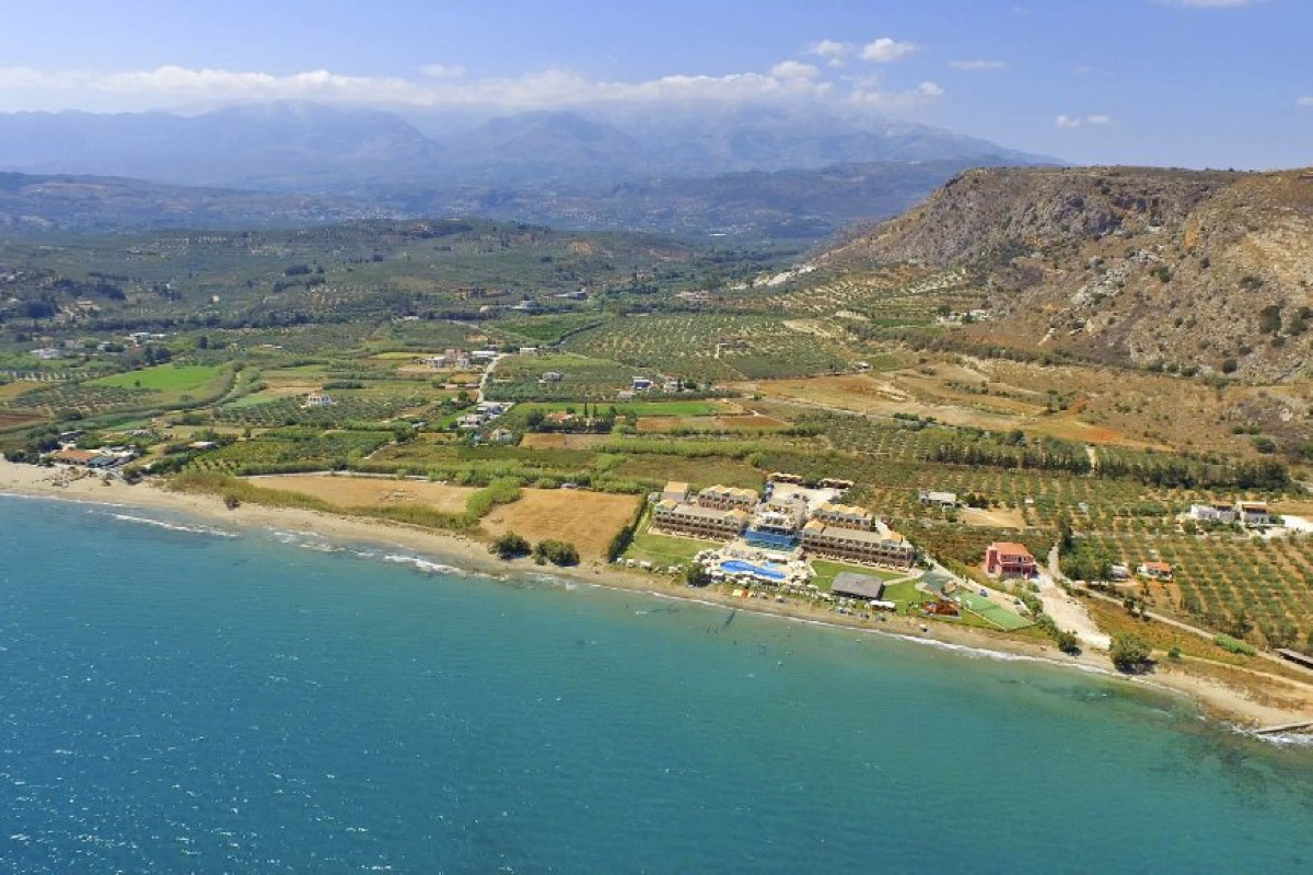 Kiani Beach Resort (C)