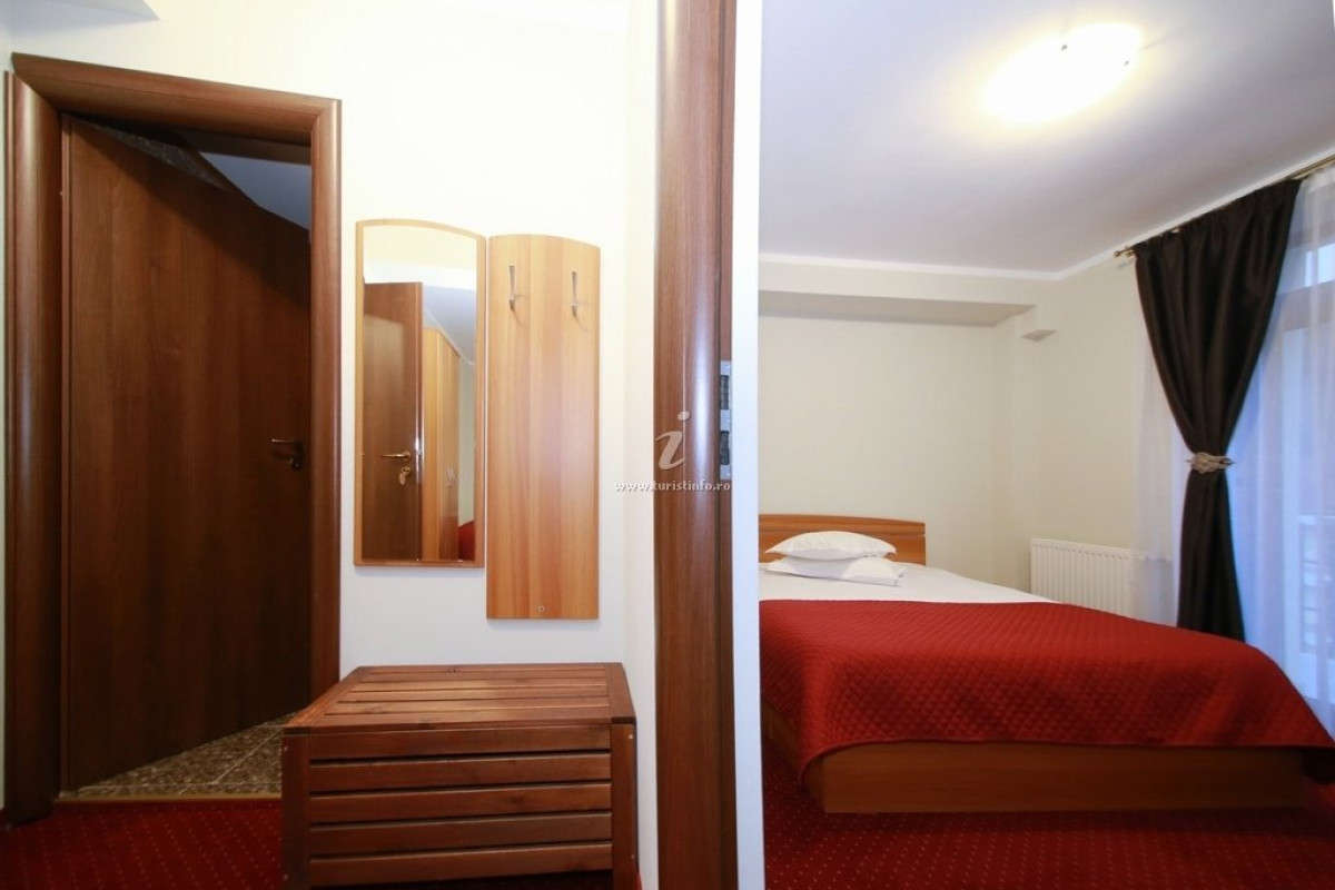 . Elemar Vila Turistica