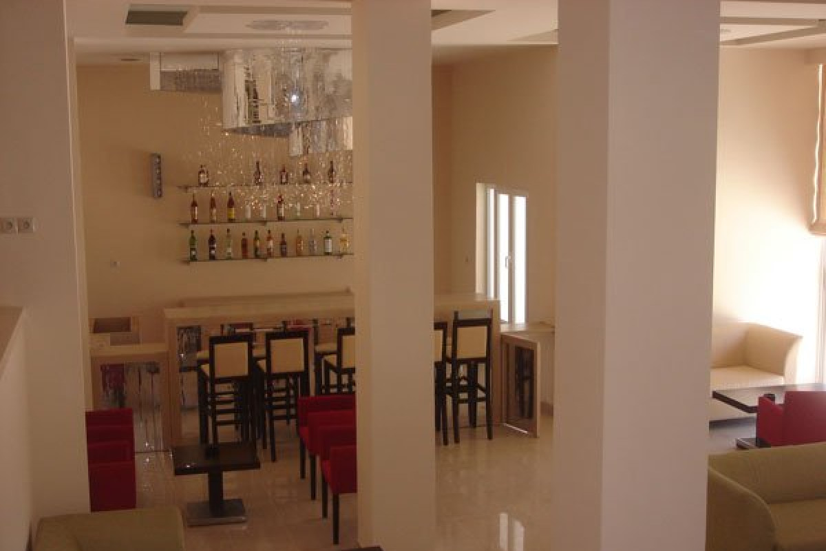 Glyfada Beach Hotel (Glyfada)