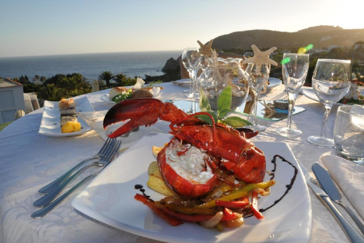 Hotel Romantica Resort and Spa