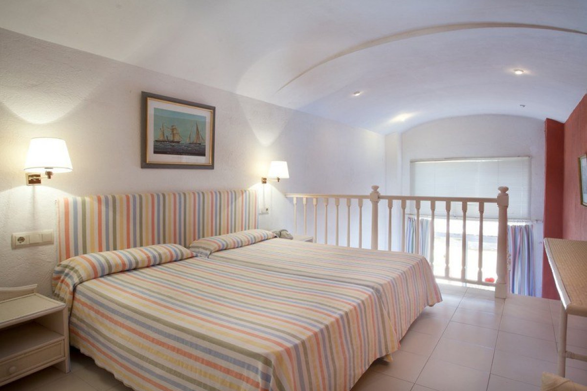 H TOP CALETA PALACE (Platja d'Aro)