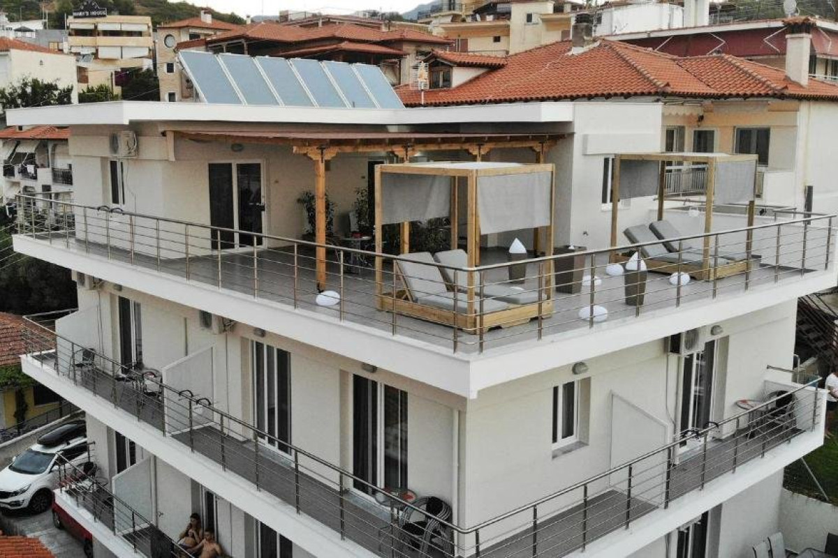 Sunshine Apartments