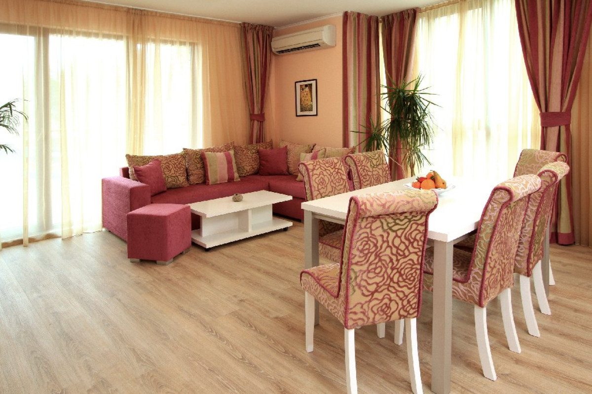 Long Beach Resort And Spa