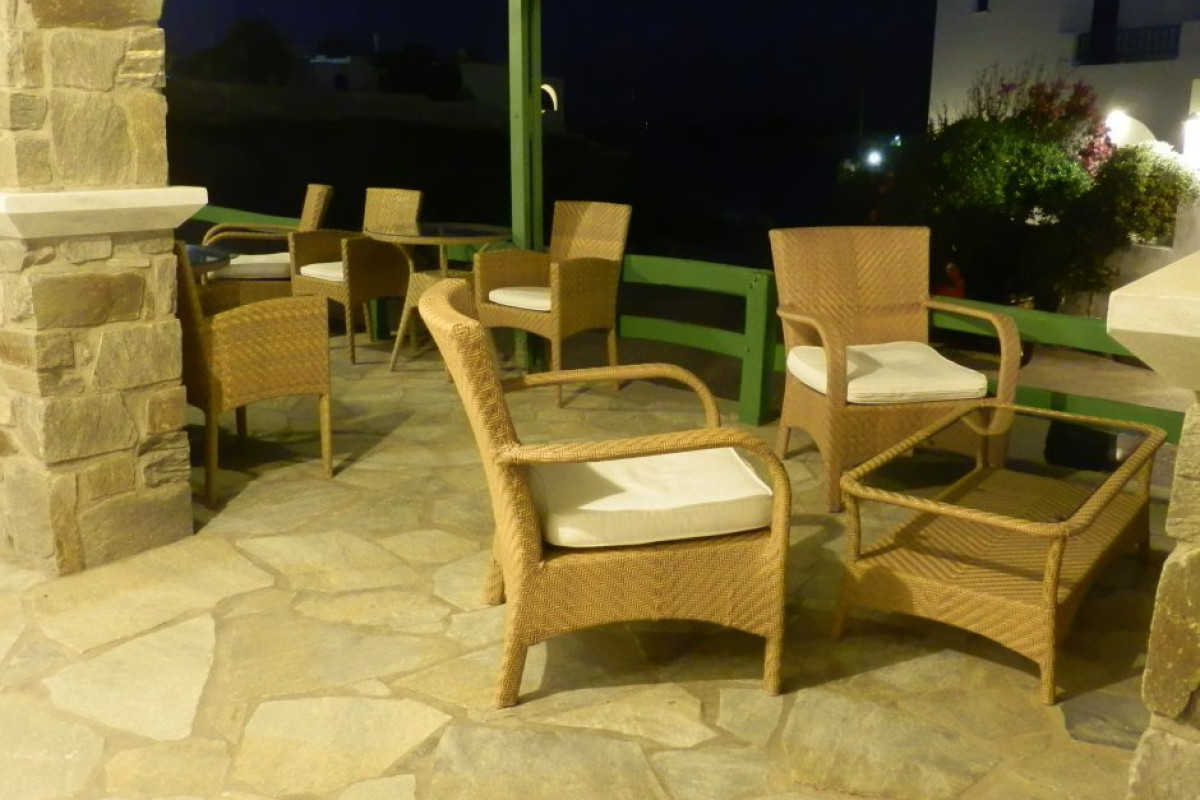 Adonis Hotel Apartments