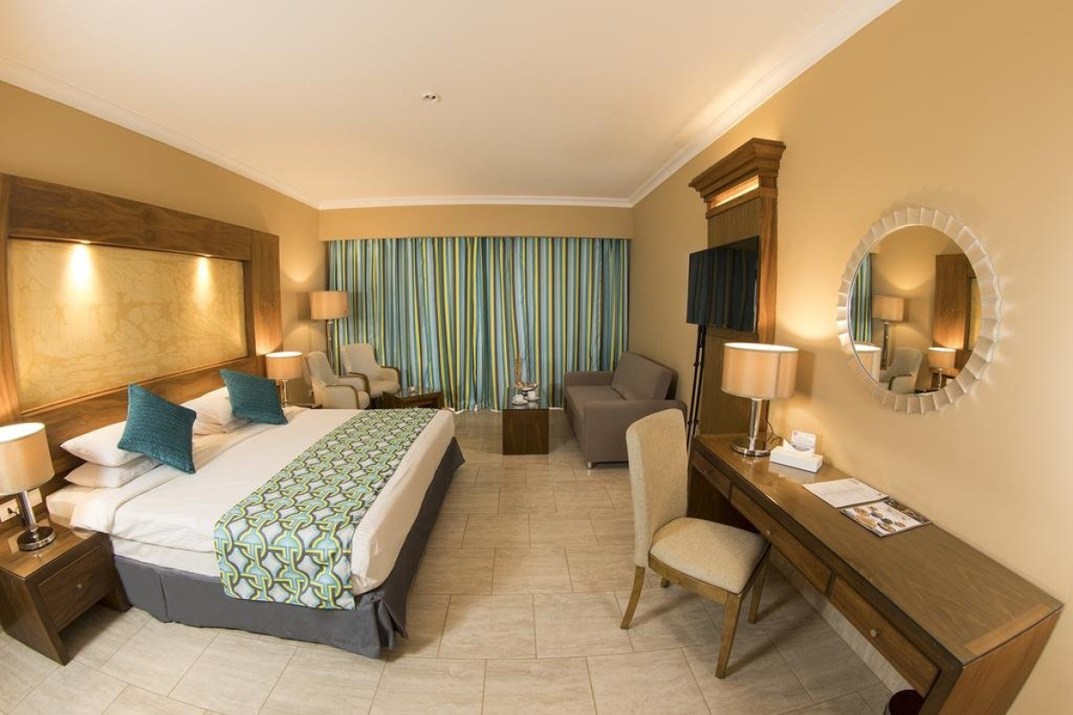 Tropitel Waves Hotel