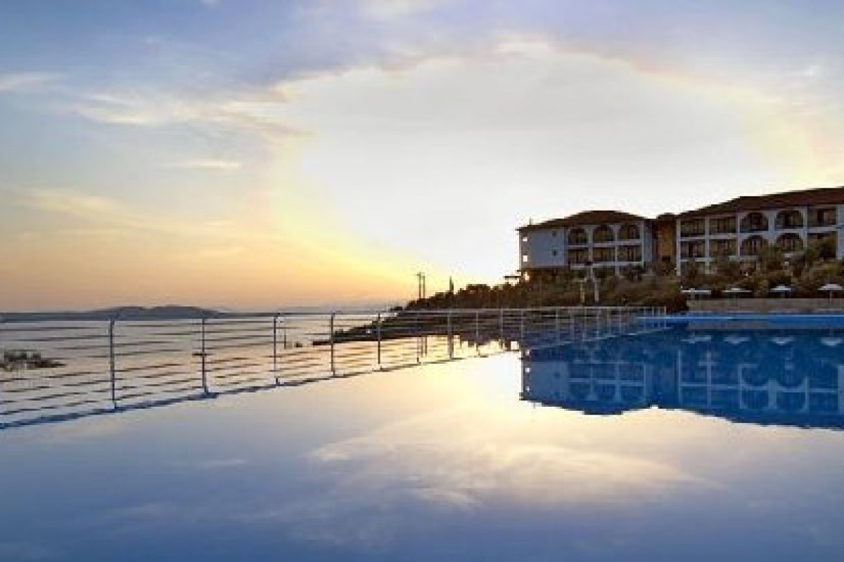 Akrathos Hotel