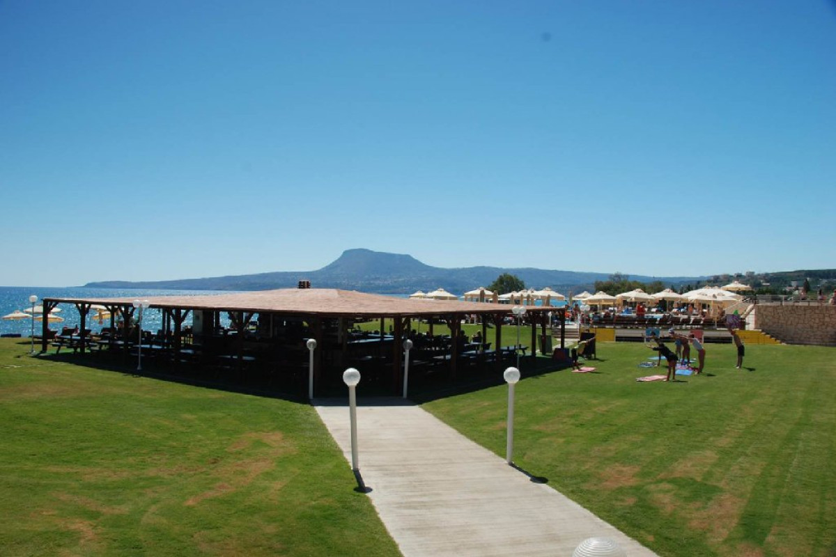Kiani Beach Resort (C)