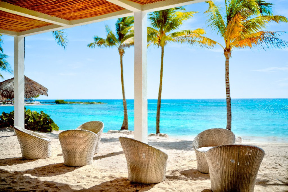 Catalonia Yucatan Beach
