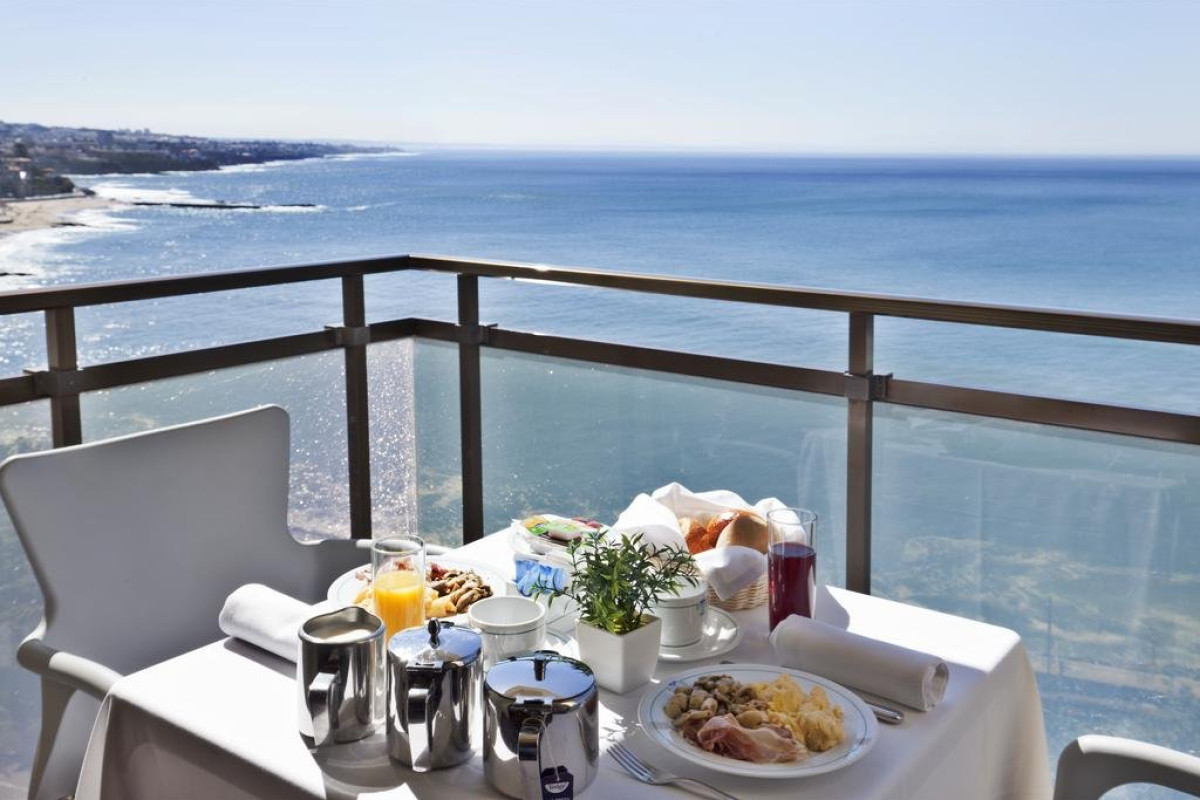 Hotel/ Apt Estoril Eden