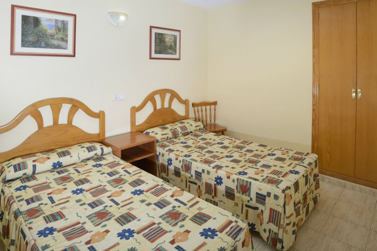 Avenida Apartamentos 2 keys (Benidorm)