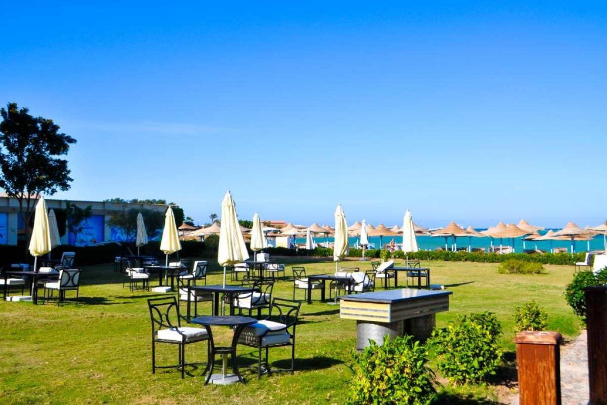 MAGIC BEACH HOTEL