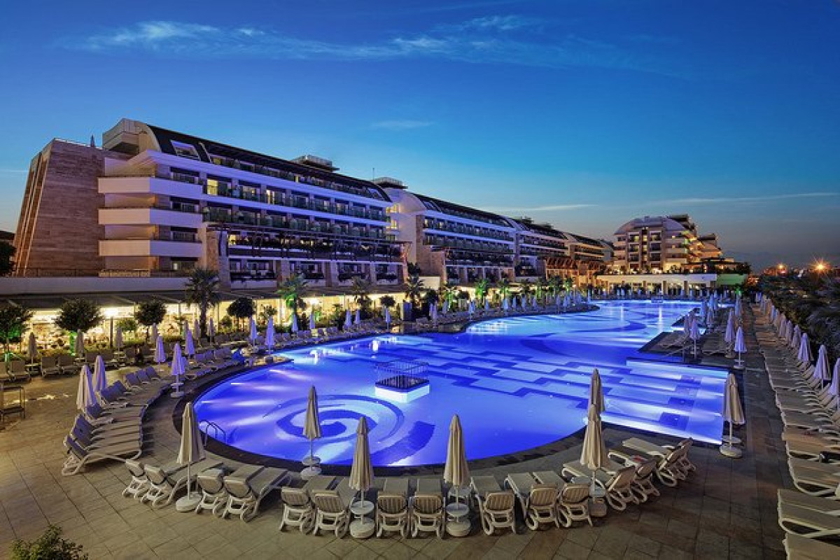 CRYSTAL WATERWORLD RESORT SPA