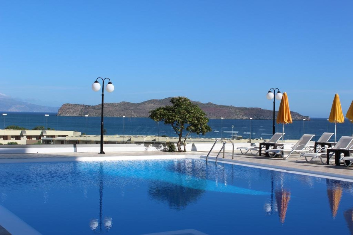 Top Hotel (K)