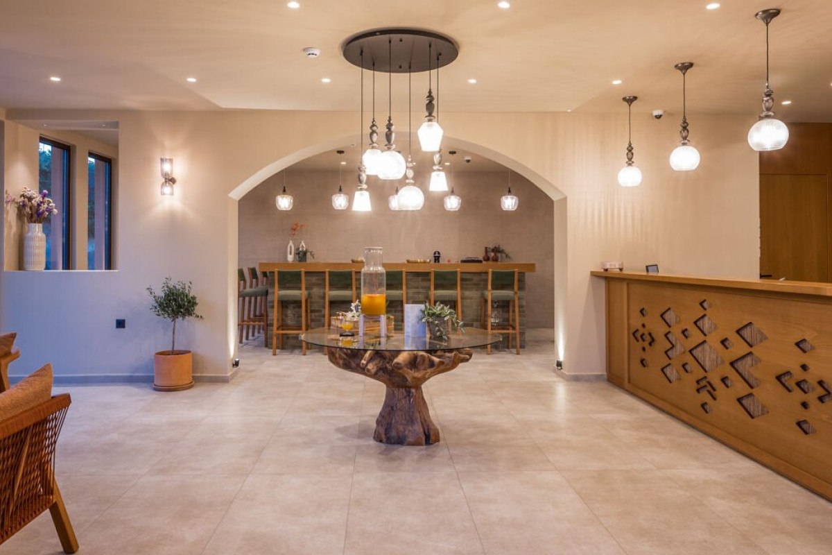 Pyria Hotel