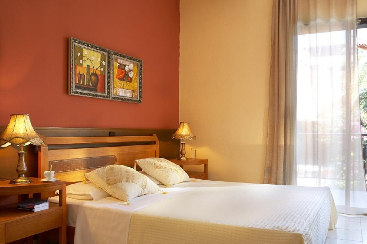 Hotel Pelli