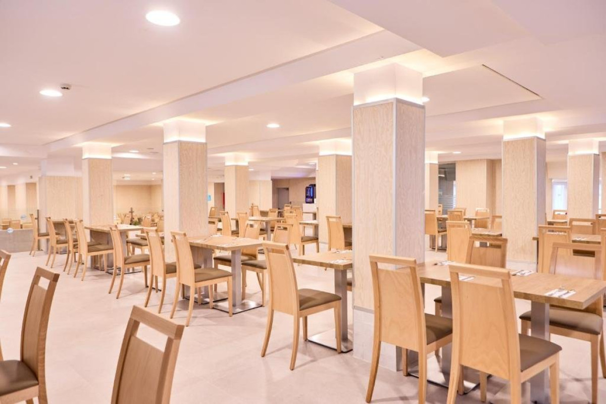 Ahoi! Urban Beach Hotel
