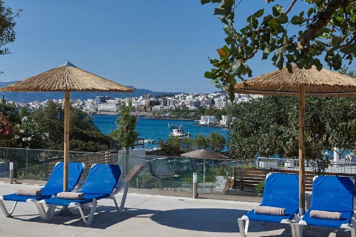 Vasia Ormos Hotel