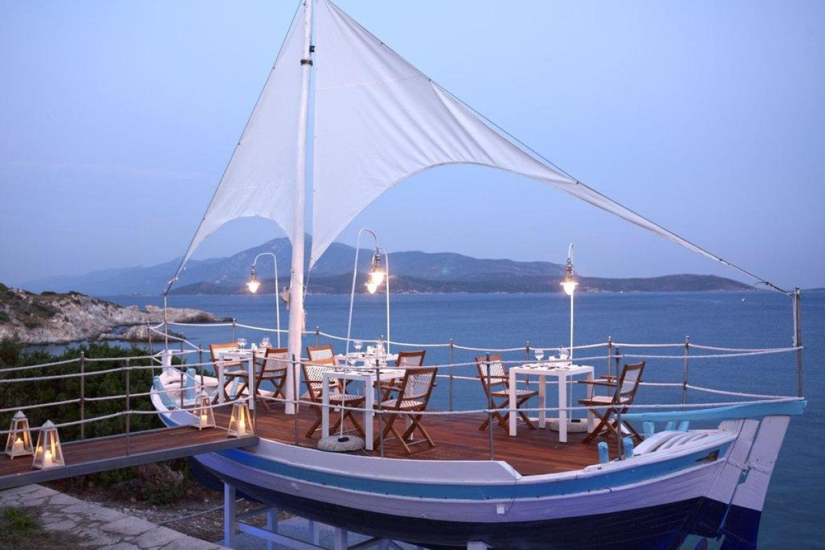 Proteas Blu Resort - adults only (copii peste 16 ani)