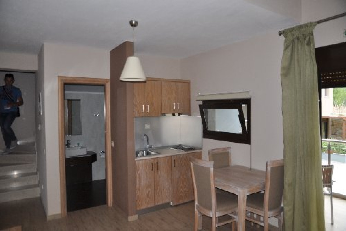 Mary s Residence Suites (Chryssi Akti)
