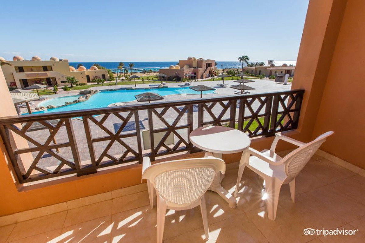 WADI LAHMY AZUR RESORT