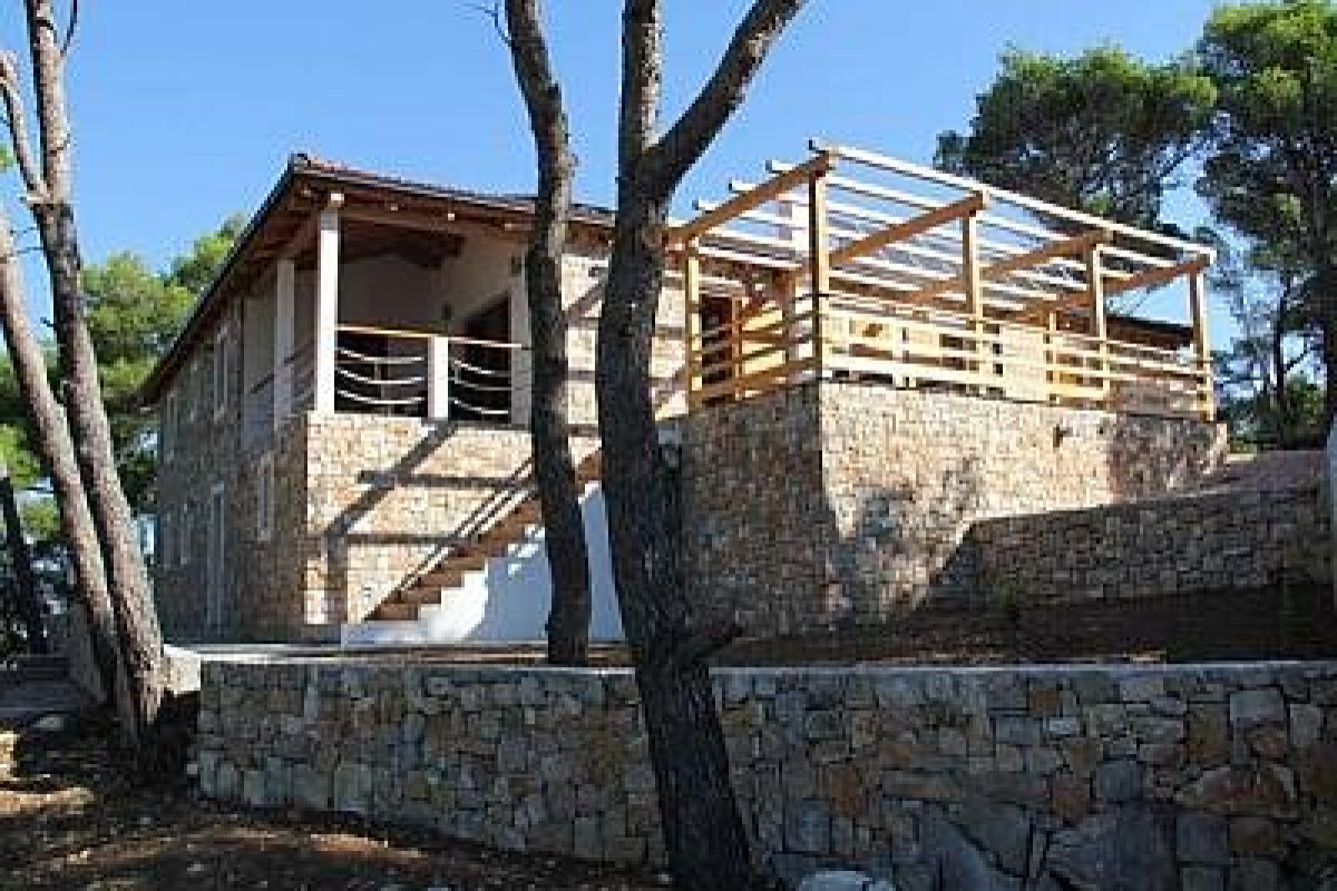 CENTOVI DVORI private villa (Drvenik)