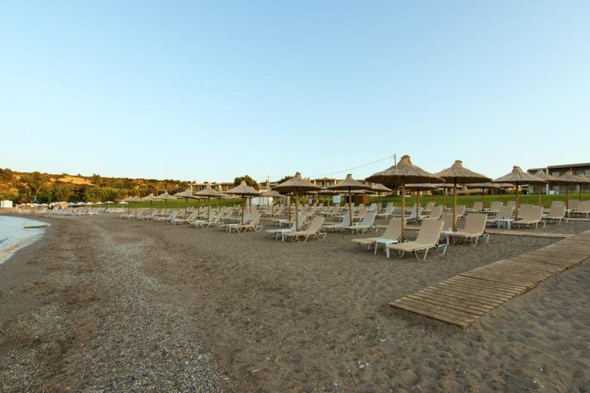 Port Royal (adults only, peste 16 ani)