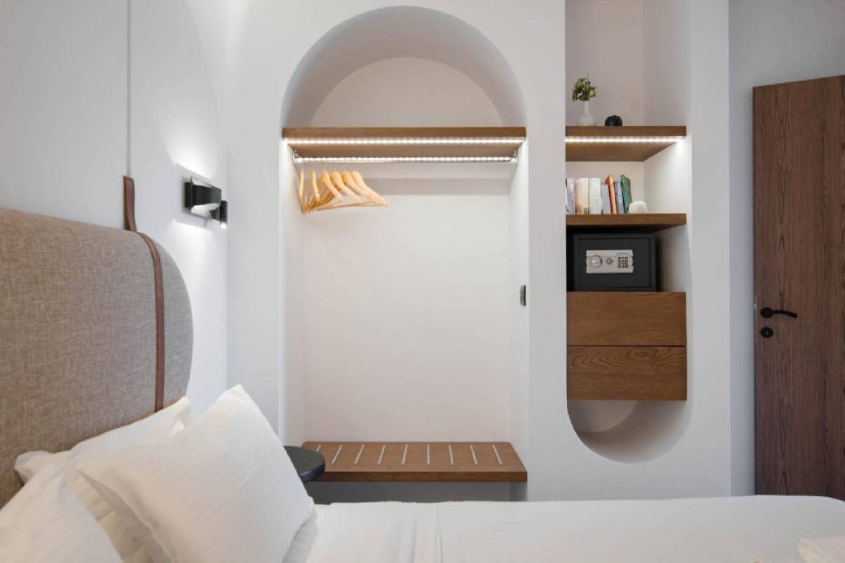 VAYA SUITES OMILOS HOTELS