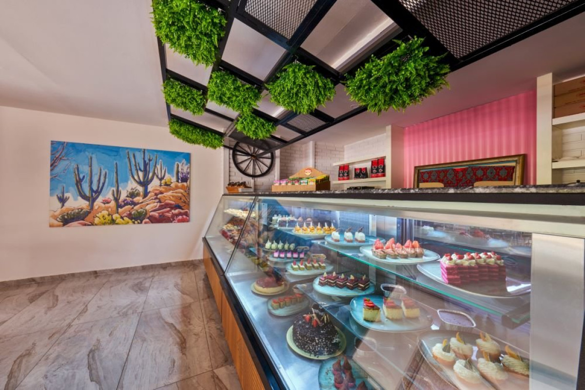TURISM SOCIAL - EUPHORIA PALM BEACH