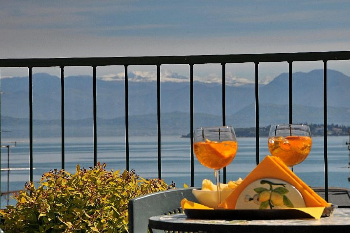 ASTORIA - Desenzano Sul Garda