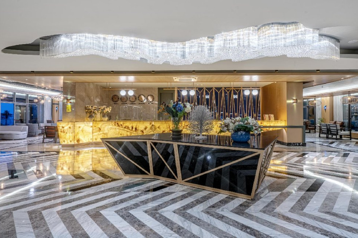 DIAMOND DE LUXE HOTEL AND SPA