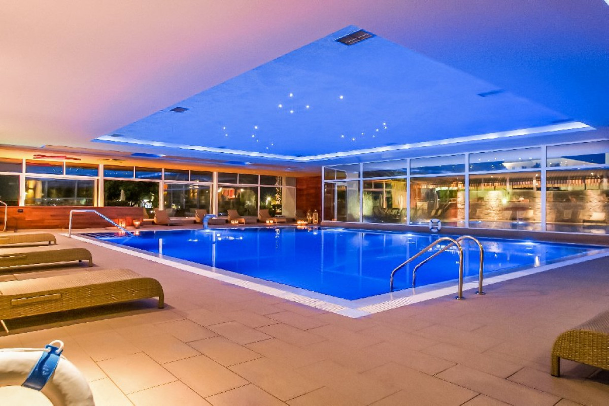 PALAS HOTEL (R)