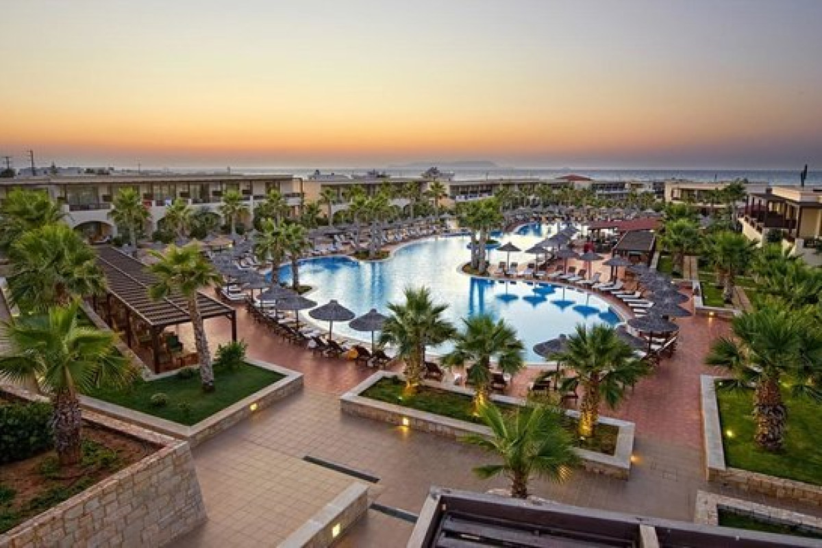 Stella Palace Resort and Spa