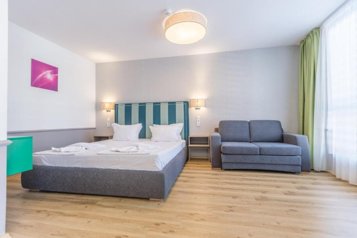 BOULEVARD BOUTIQUE HOTEL