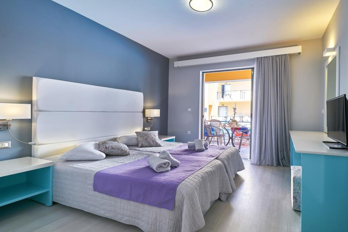 Sunrise Village - recomandat 3*superior (C)