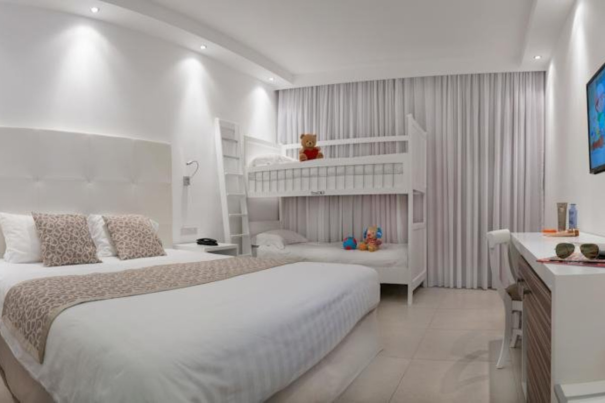 Asterias Beach