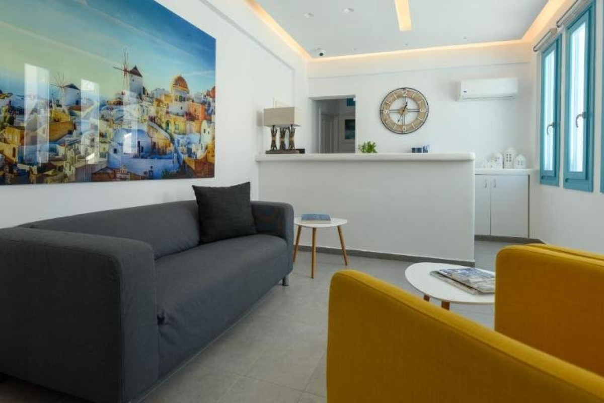 Nikolas (Karterados - Santorini)
