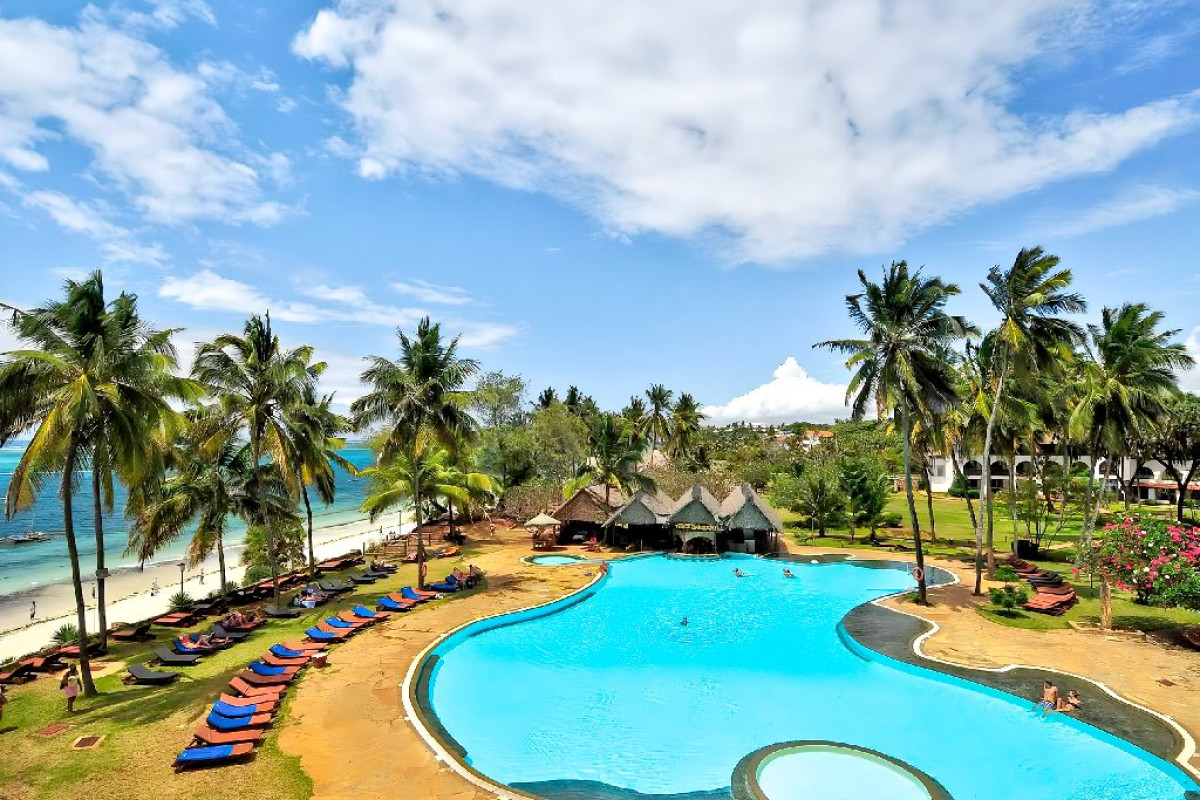 Reef Hotel