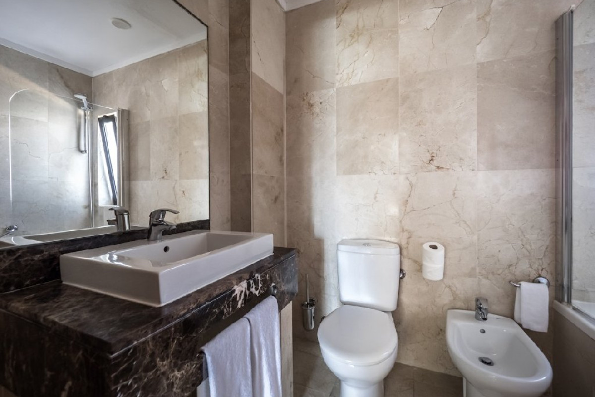 Topazio Mar Beach Hotel and Apartments