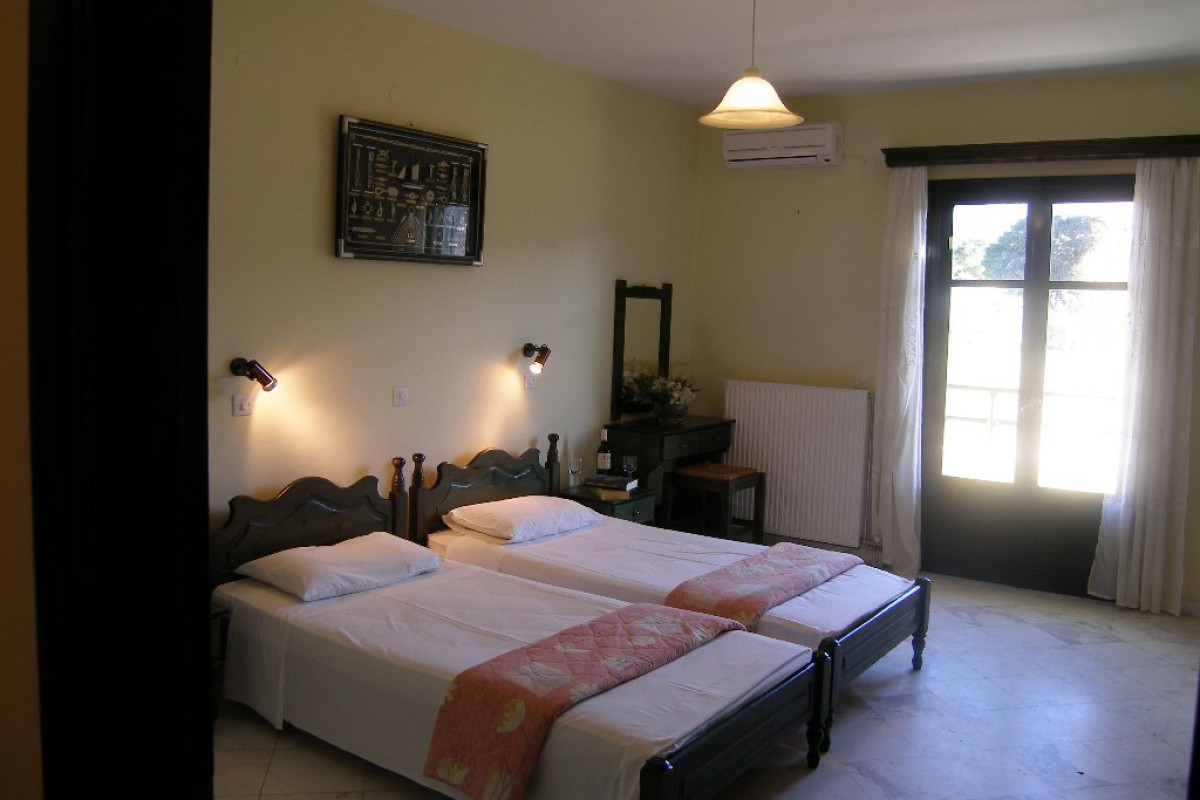 Elektra Apartments and Studios, Petra